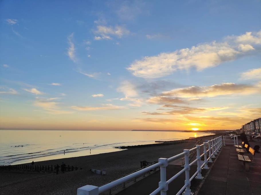 Apartamento Stunning Seafront Flat,St Leonards Exterior foto